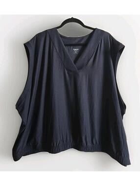 NWT OLD NAVY ACTIVE Size 4X V-Neck Sleeveless Top CLOUDMOTION GO DRY